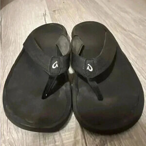 Olukai Flip Flops Sandals Slippers‎ Black Size 40 $90 Size 10